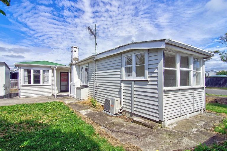 Photo of property in 1a Brown Avenue, Carterton, 5713