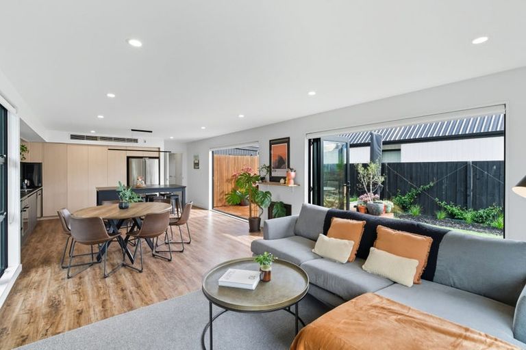 Photo of property in 9 Seelster Lane, Halswell, Christchurch, 8025