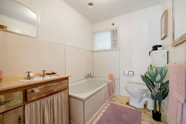 Photo of property in 2102 Waingaro Road, Waingaro, Ngaruawahia, 3793