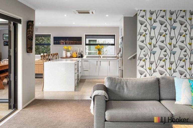 Photo of property in 14 Palm Grove, Waihi Beach, 3611