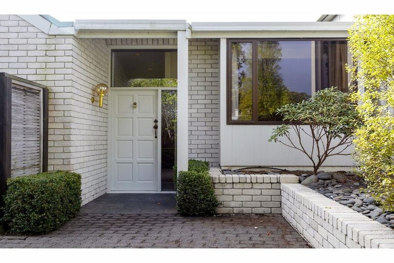 Photo of property in 20 Kurupae Road, Hilltop, Taupo, 3330