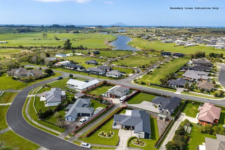 Photo of property in 15 Glen Wallace Road, Waipu, 0510