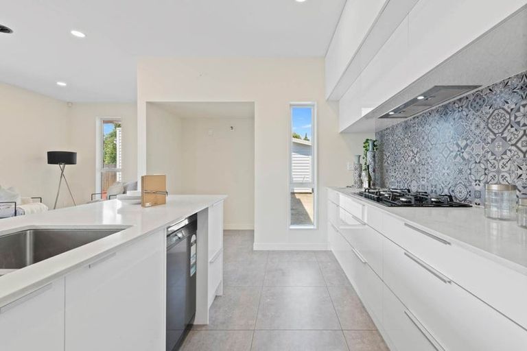 Photo of property in 36a Onepoto Road, Hauraki, Auckland, 0622