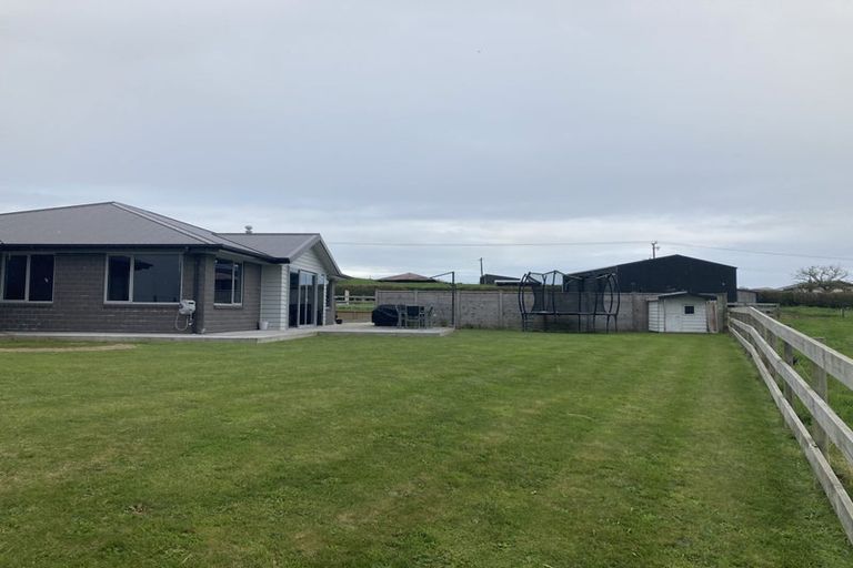 Photo of property in 932 Salisbury Road, Midhirst, Stratford, 4394