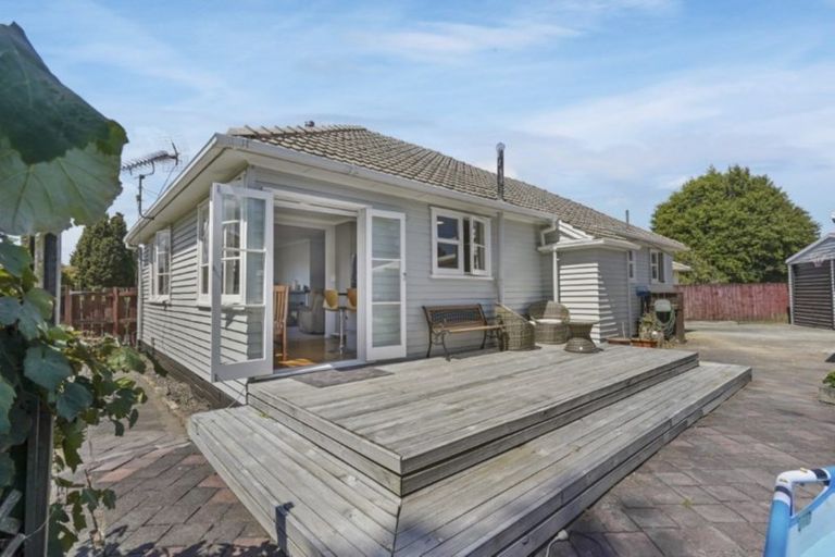 Photo of property in 14 Watts Crescent, Hamilton East, Hamilton, 3216