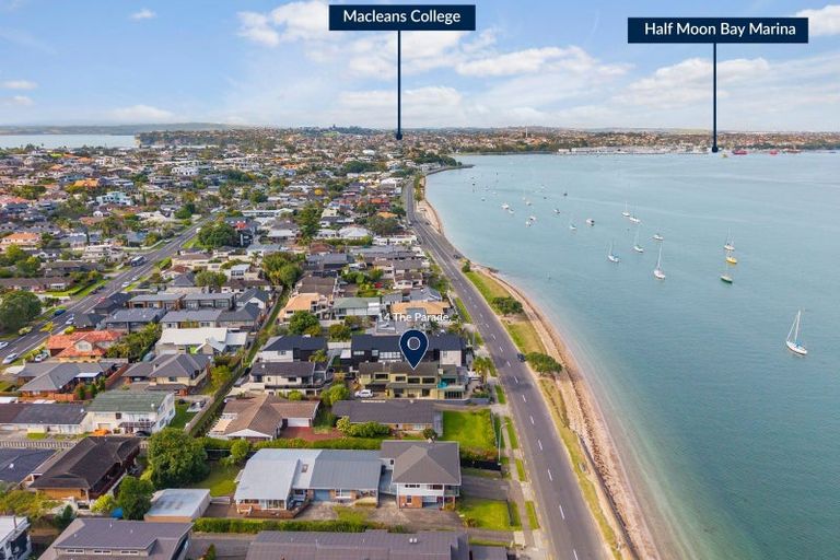 Photo of property in 14 The Parade, Bucklands Beach, Auckland, 2012