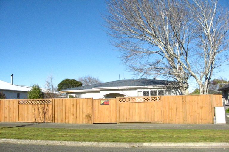 Photo of property in 83 Baird Street, Richmond, Invercargill, 9810
