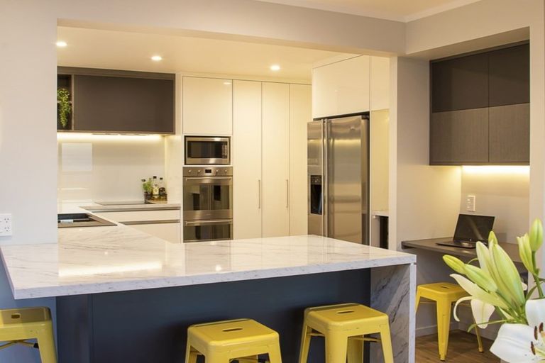 Photo of property in 156 Bombay Road, Bombay, 2675