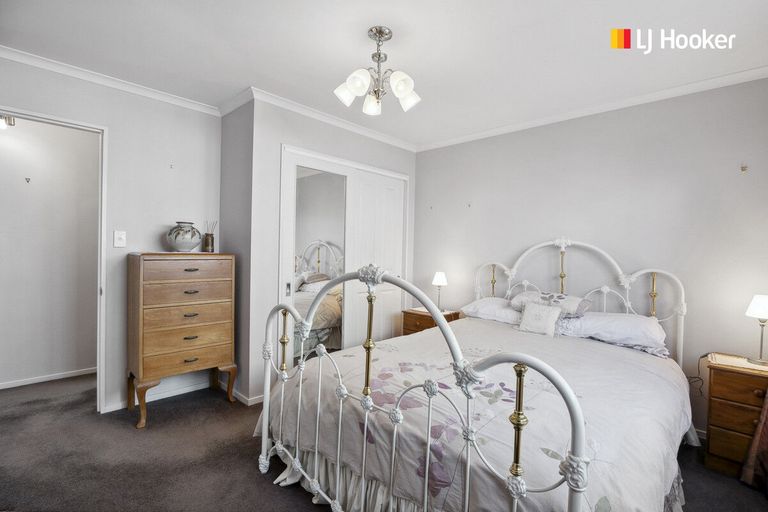 Photo of property in 83 Queens Drive, Saint Kilda, Dunedin, 9012