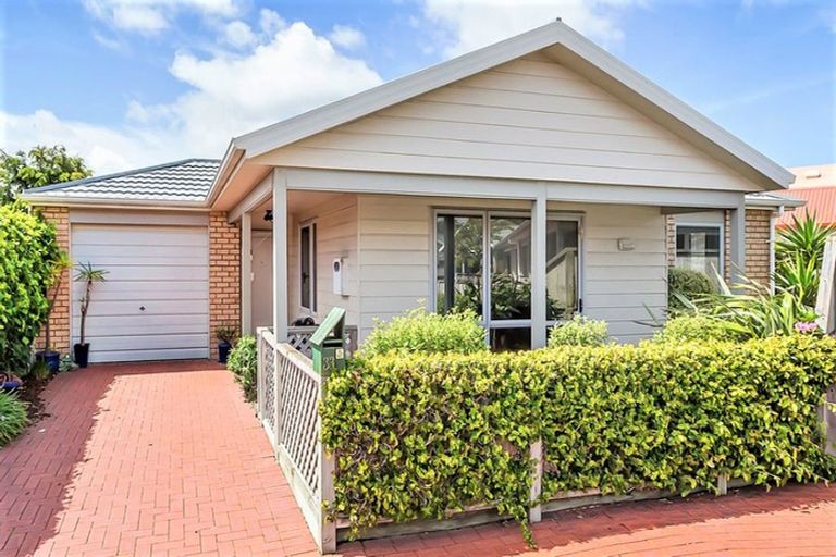 Photo of property in 33/25 Tacy Street, Kilbirnie, Wellington, 6022