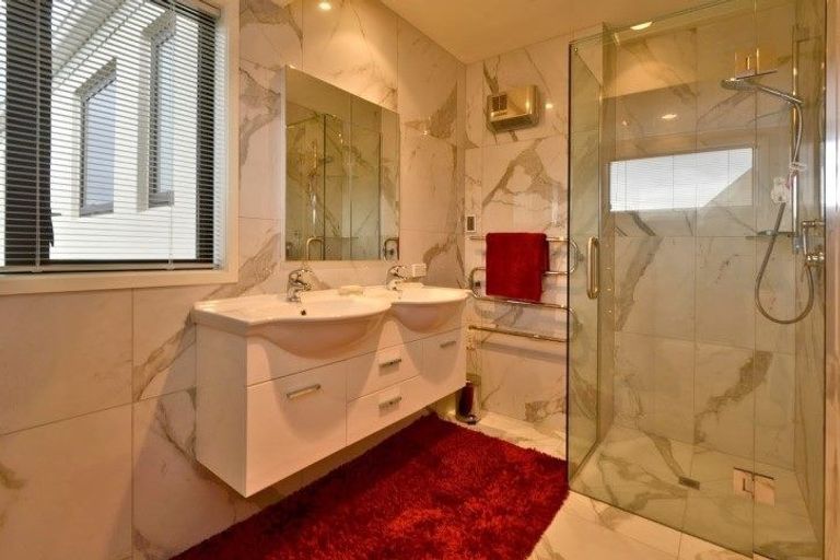 Photo of property in 22 Queens Avenue, Merivale, Christchurch, 8014