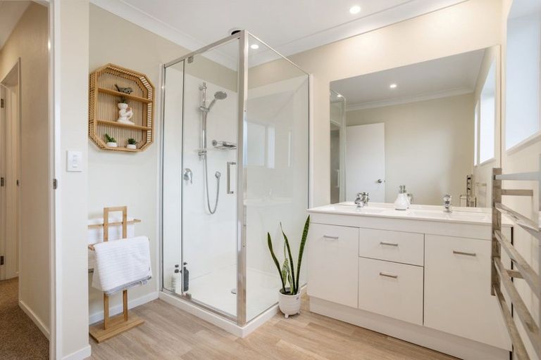 Photo of property in 5 Glenrowan Rise, Bethlehem, Tauranga, 3110