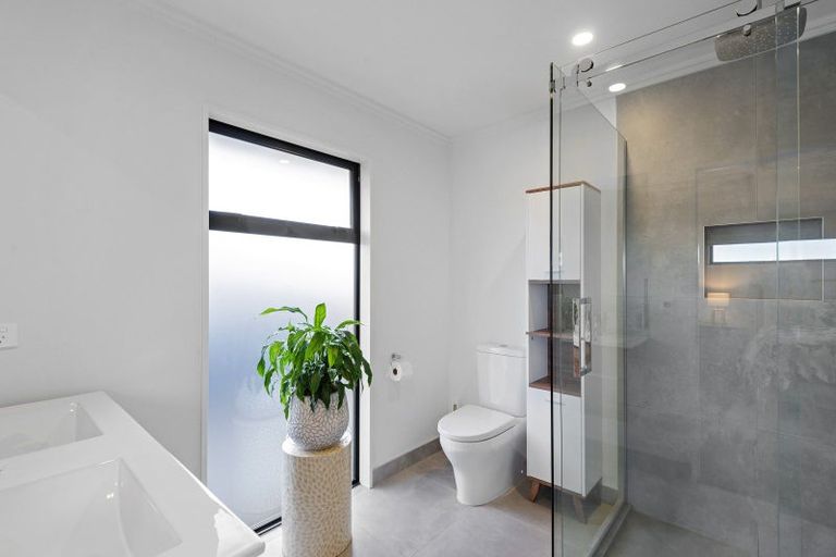 Photo of property in 21 Suffolk Drive, Kirwee, 7571