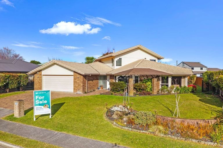 Photo of property in 4 Longwood Place, Harrowfield, Hamilton, 3210