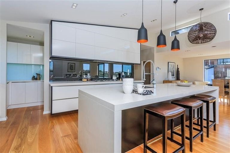 Photo of property in 36 Caldera Drive, Long Bay, Auckland, 0630