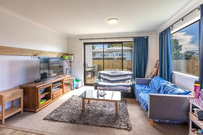 Photo of property in 74a Geddis Avenue, Maraenui, Napier, 4110