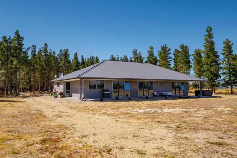 Photo of property in 390a Letts Gully Road, Letts Gully, Alexandra, 9393