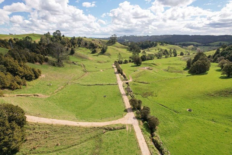 Photo of property in Pigs Head Road, Whakapara, Hikurangi, 0184