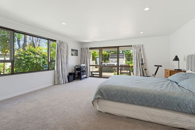 Photo of property in 21 Rawene Street, Waikanae, 5036