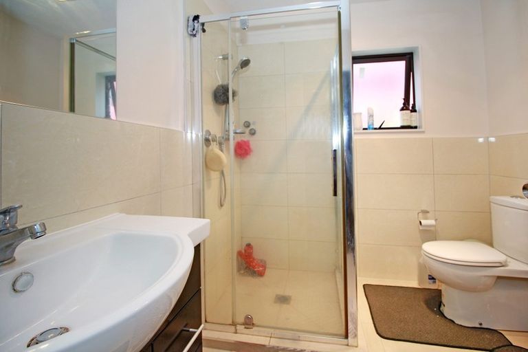 Photo of property in 28a Hayward Road, Papatoetoe, Auckland, 2025