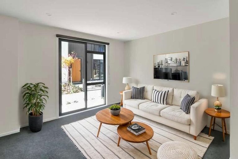 Photo of property in 5/185 High Street, Hutt Central, Lower Hutt, 5010