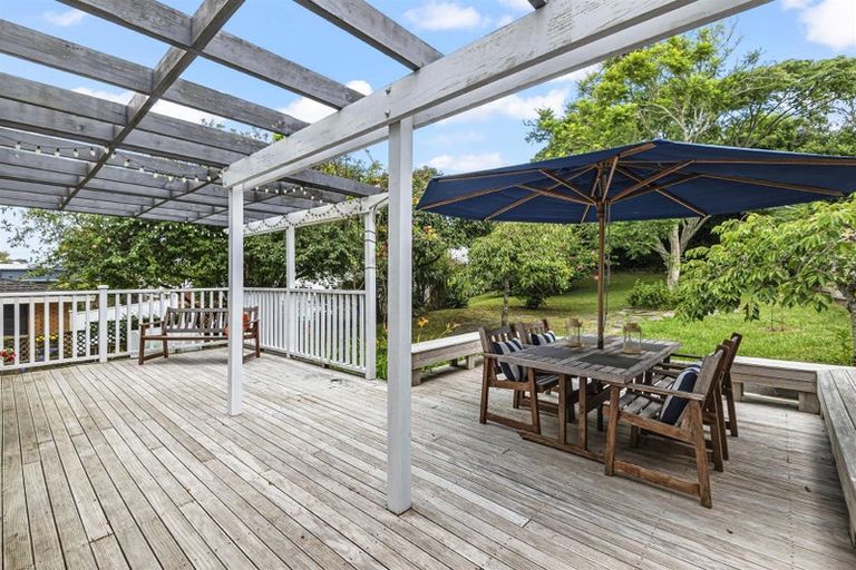 Photo of property in 42 Hart Road, Hauraki, Auckland, 0622