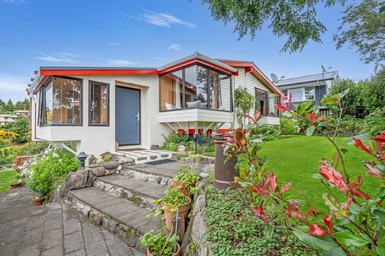 Photo of property in 20 Raniera Place, Springfield, Rotorua, 3015