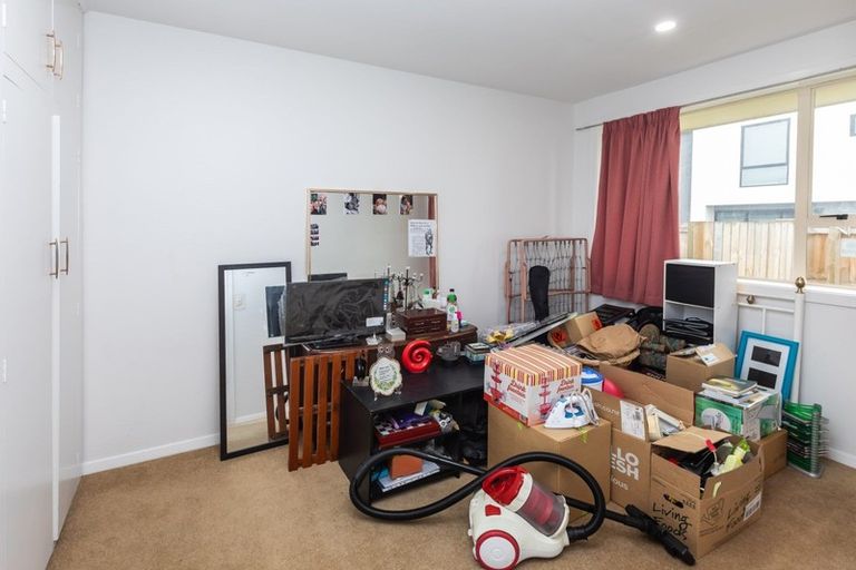 Photo of property in 1/4 Division Street, Riccarton, Christchurch, 8041