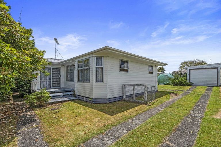 Photo of property in 41 Aotea Crescent, Tokoroa, 3420