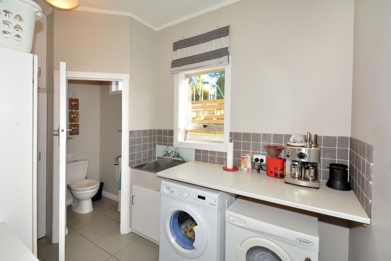 Photo of property in 23 Oakland Street, Andersons Bay, Dunedin, 9013