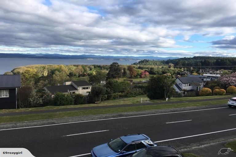 Photo of property in 88 Wakeman Road, Acacia Bay, Taupo, 3330