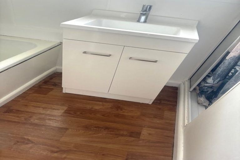 Photo of property in 37 Arthur Street, Upper Riccarton, Christchurch, 8041