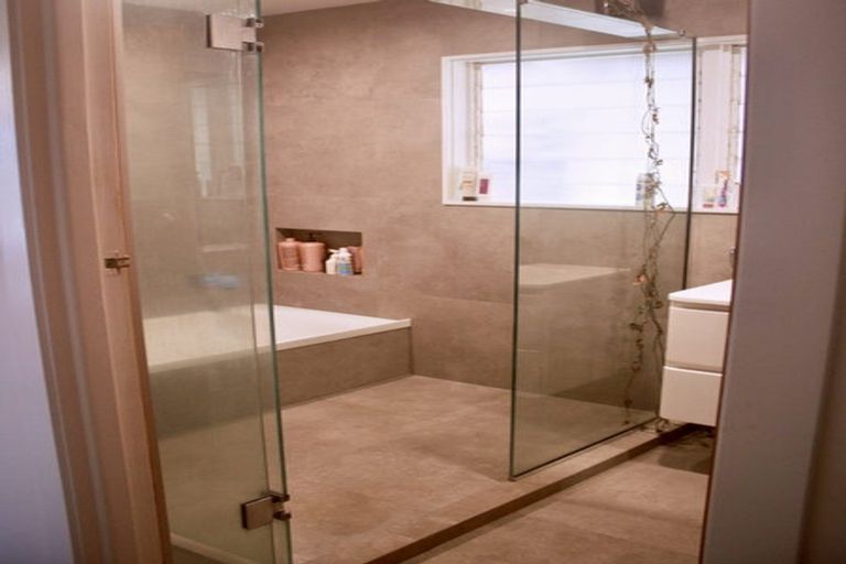 Photo of property in 8 Clarkson Crescent, Maunu, Whangarei, 0110