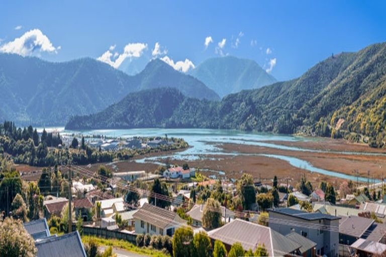 Photo of property in 13e Main Rd Havelock, Havelock, 7100