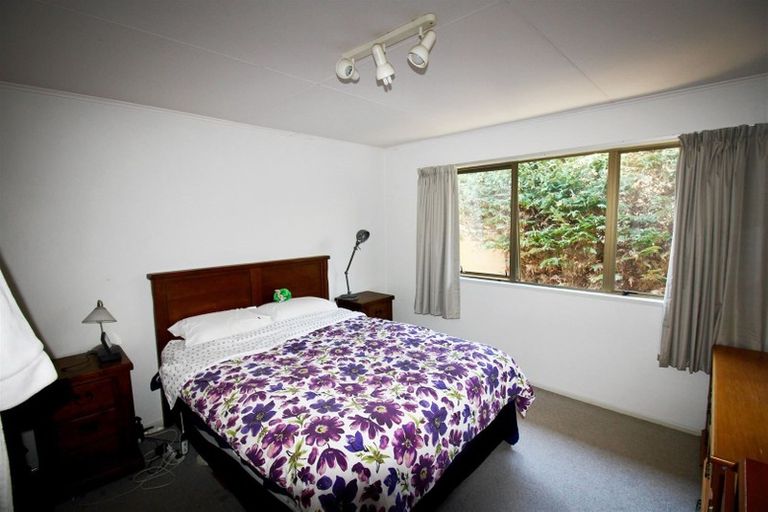 Photo of property in 16 Lee Street, Whitianga, 3510