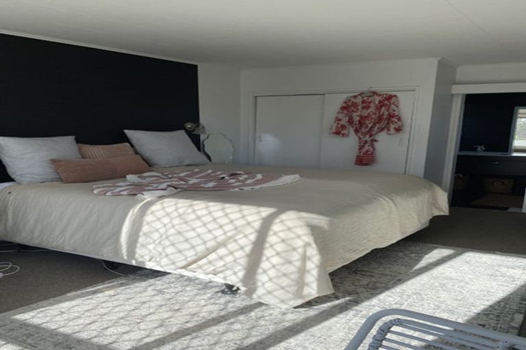 Photo of property in 55 Havelock Road, Havelock North, 4130