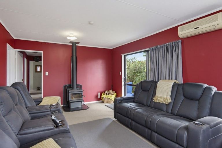 Photo of property in 13 Douglas Street, Levin, 5510
