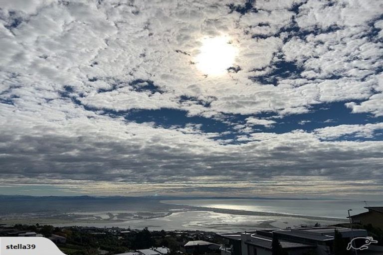 Photo of property in 6 Stoneyridge Close, Mount Pleasant, Christchurch, 8081