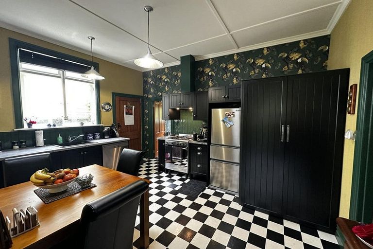 Photo of property in 24 Wales Street, Maori Hill, Dunedin, 9010