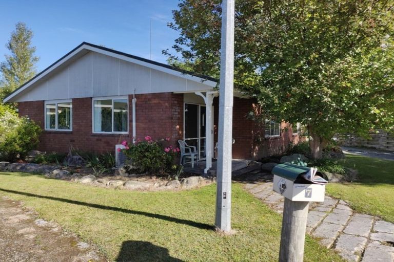 Photo of property in 7 Waiau Court, Te Anau, 9600