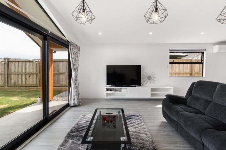 Photo of property in 1 Lolite Lane, Rolleston, 7615