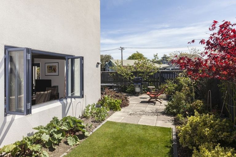 Photo of property in 57 Hinau Street, Fendalton, Christchurch, 8041