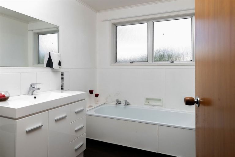 Photo of property in 8 Wadsworth Crescent, Redwoodtown, Blenheim, 7201