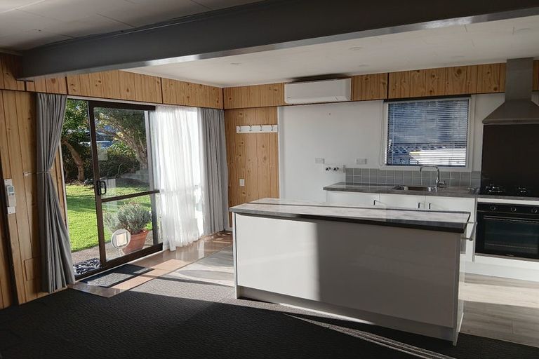 Photo of property in 11 Langwell Place, Papakowhai, Porirua, 5024