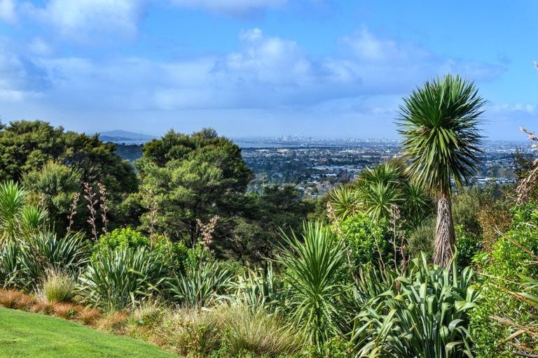 Photo of property in 26a Awhiorangi Promenade, Swanson, Auckland, 0816