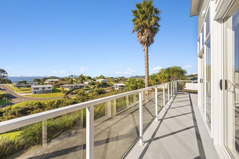 Photo of property in 16 Island View Lane, Langs Beach, Waipu, 0582