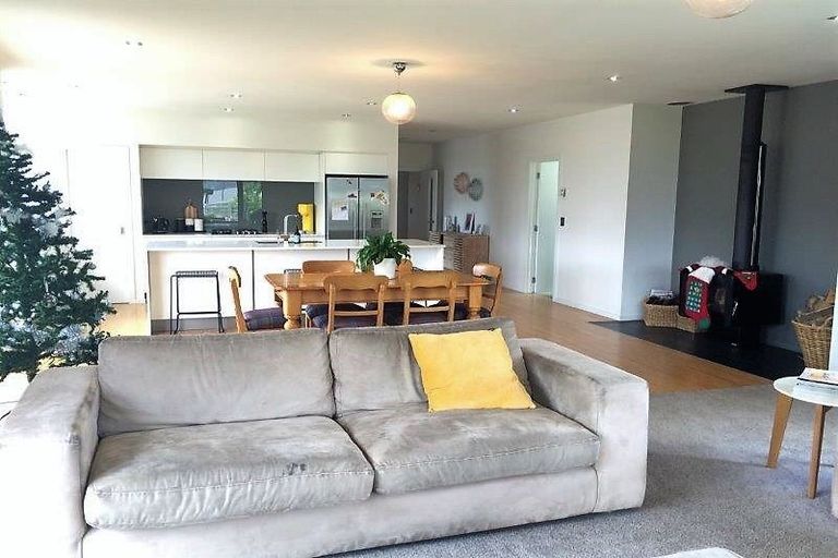 Photo of property in 9 Centre Crescent, Wanaka, 9305