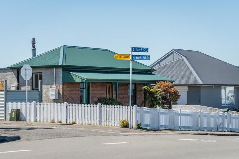 Photo of property in 111 Church Street, Seaview, Timaru, 7910