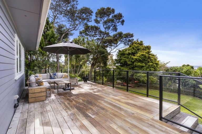 Photo of property in 81b Colwill Road, Massey, Auckland, 0614