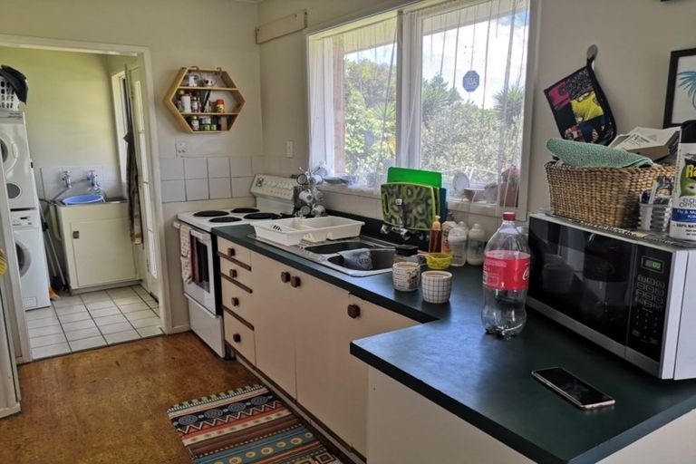 Photo of property in 16a Ennis Avenue, Pakuranga Heights, Auckland, 2010